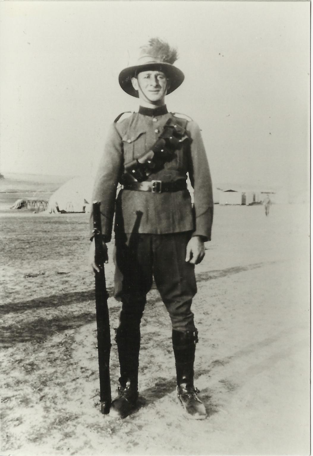 Boggabri Jewish farmer  serving in the Australian Light Horse prior to WW2